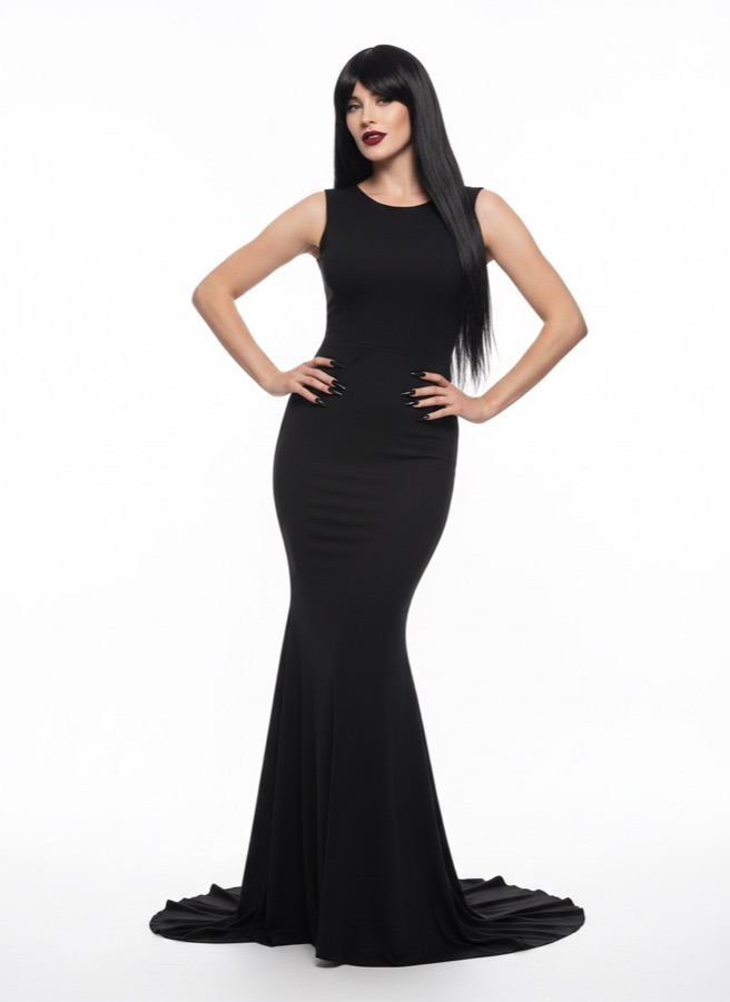 Morticia Addams costume reference